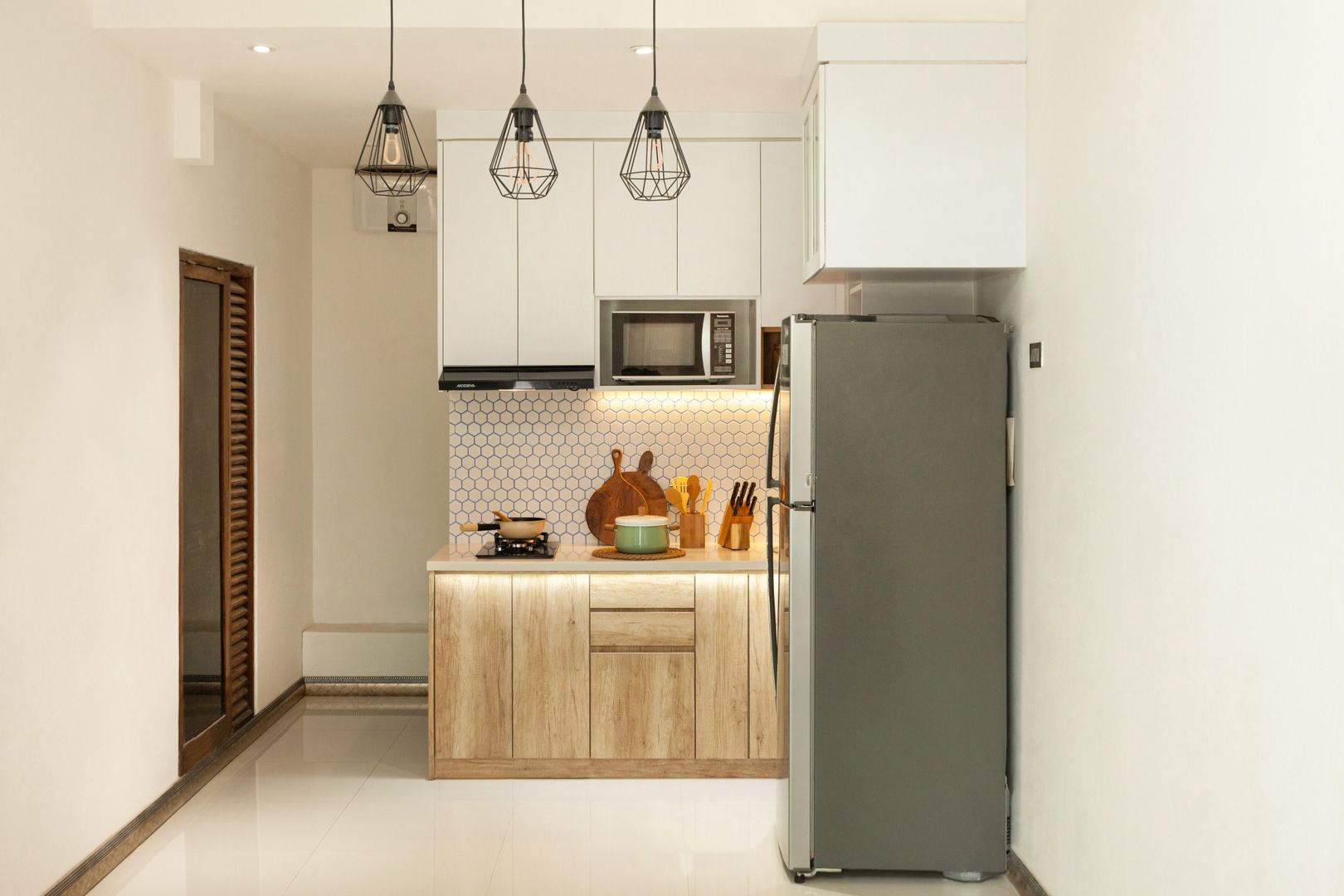 Built-in undercounter wine cooler